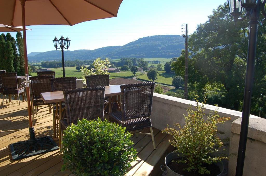 Le Clocher Saint-Julien  ภายนอก รูปภาพ